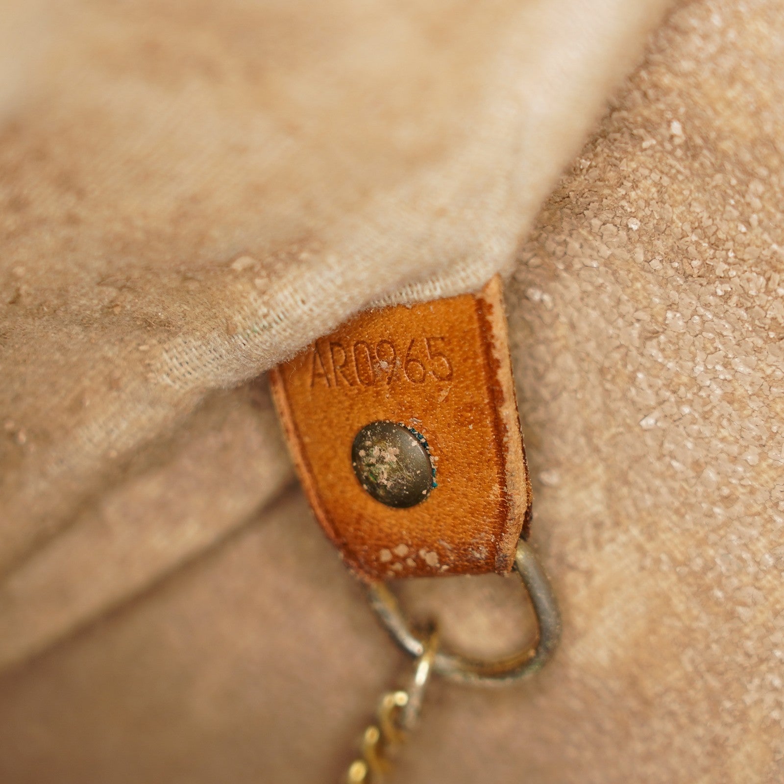 LOUIS VUITTON Monogram Bucket GM Shoulder Bag LV vintage M42236 05E102640013