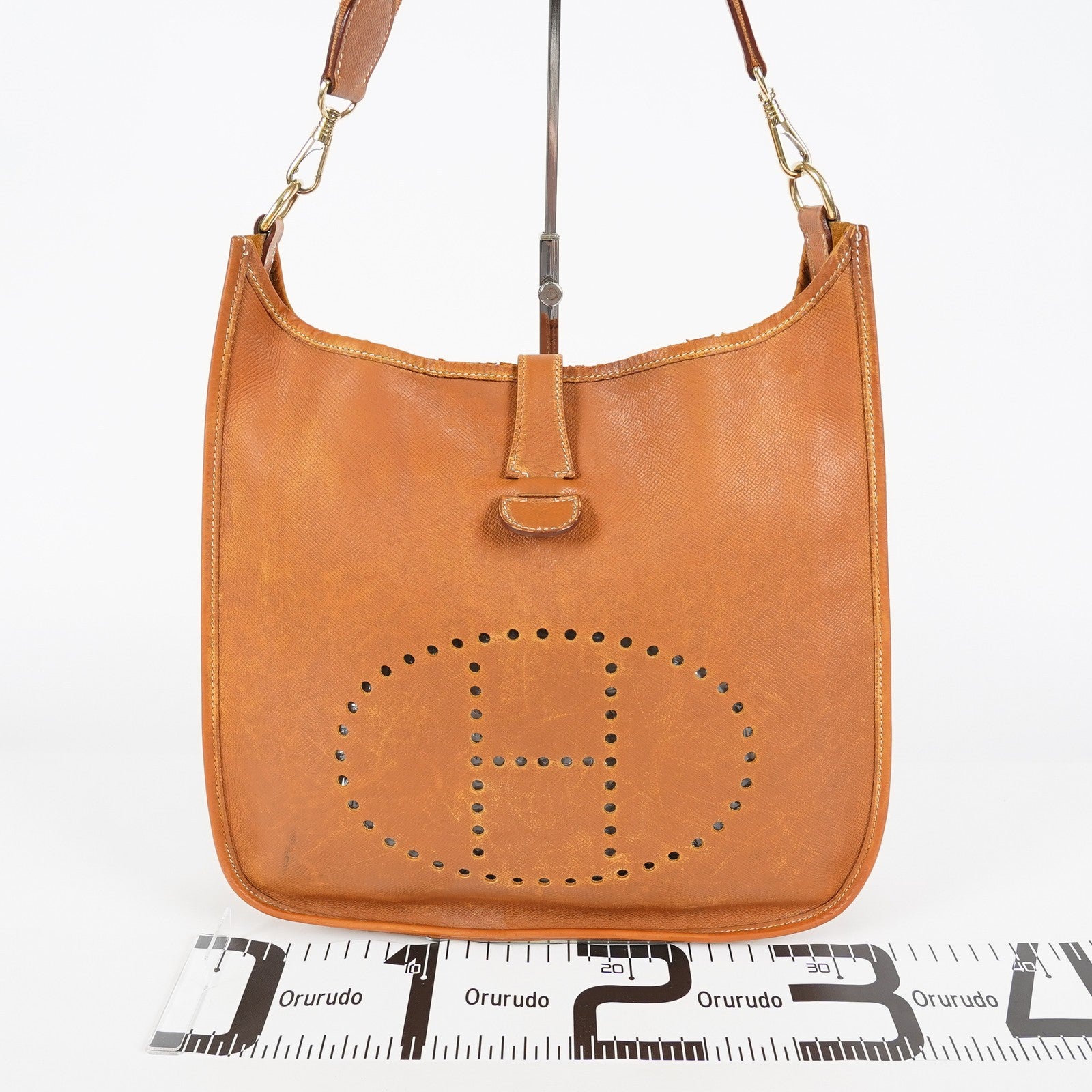 Hermes Evelyne PM Shoulder Crossbody Bag Gold Tan Clemence Leather 07E1311440010