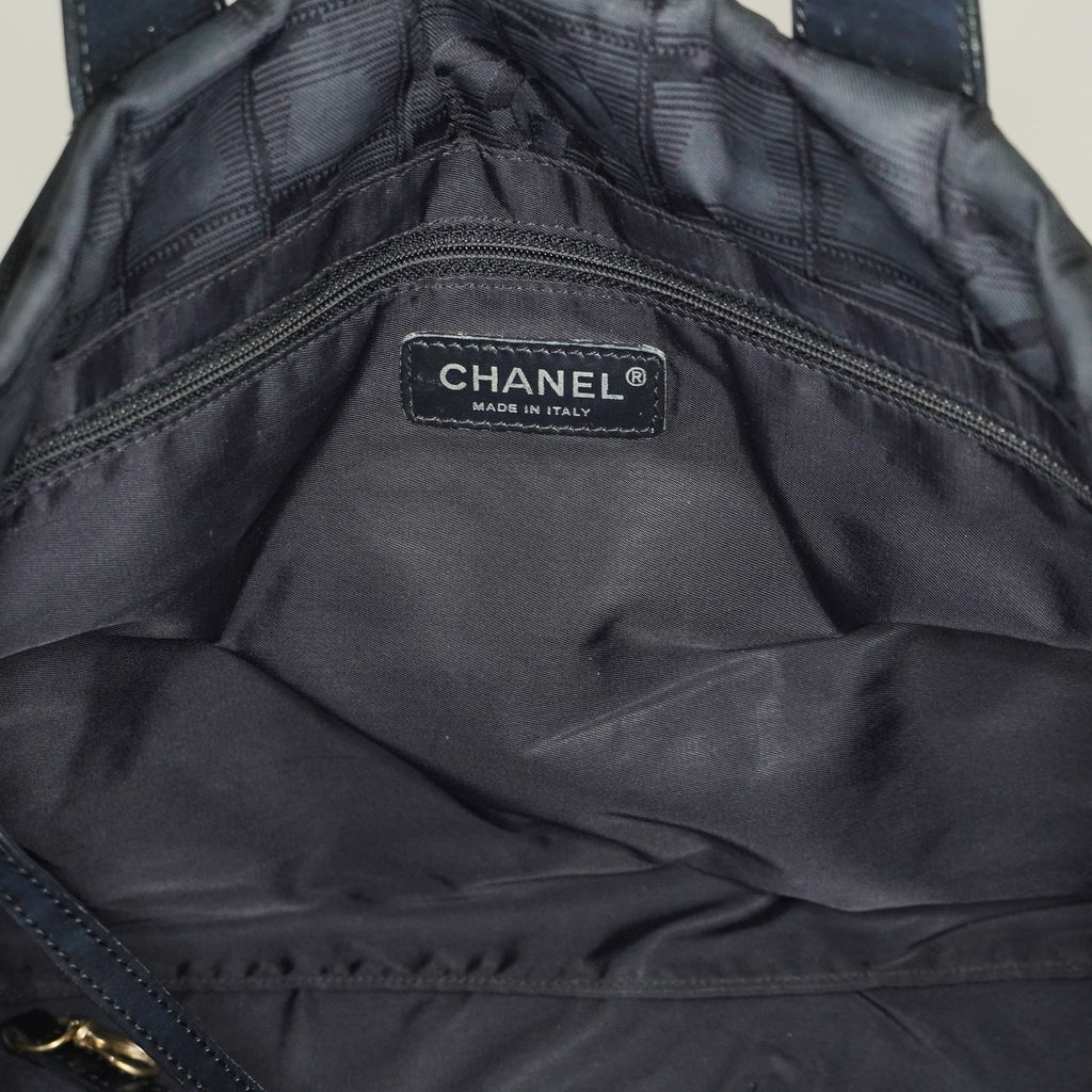 Chanel Travel Line Tote Bag Black Nylon Leather Used Handbag 09M321359608