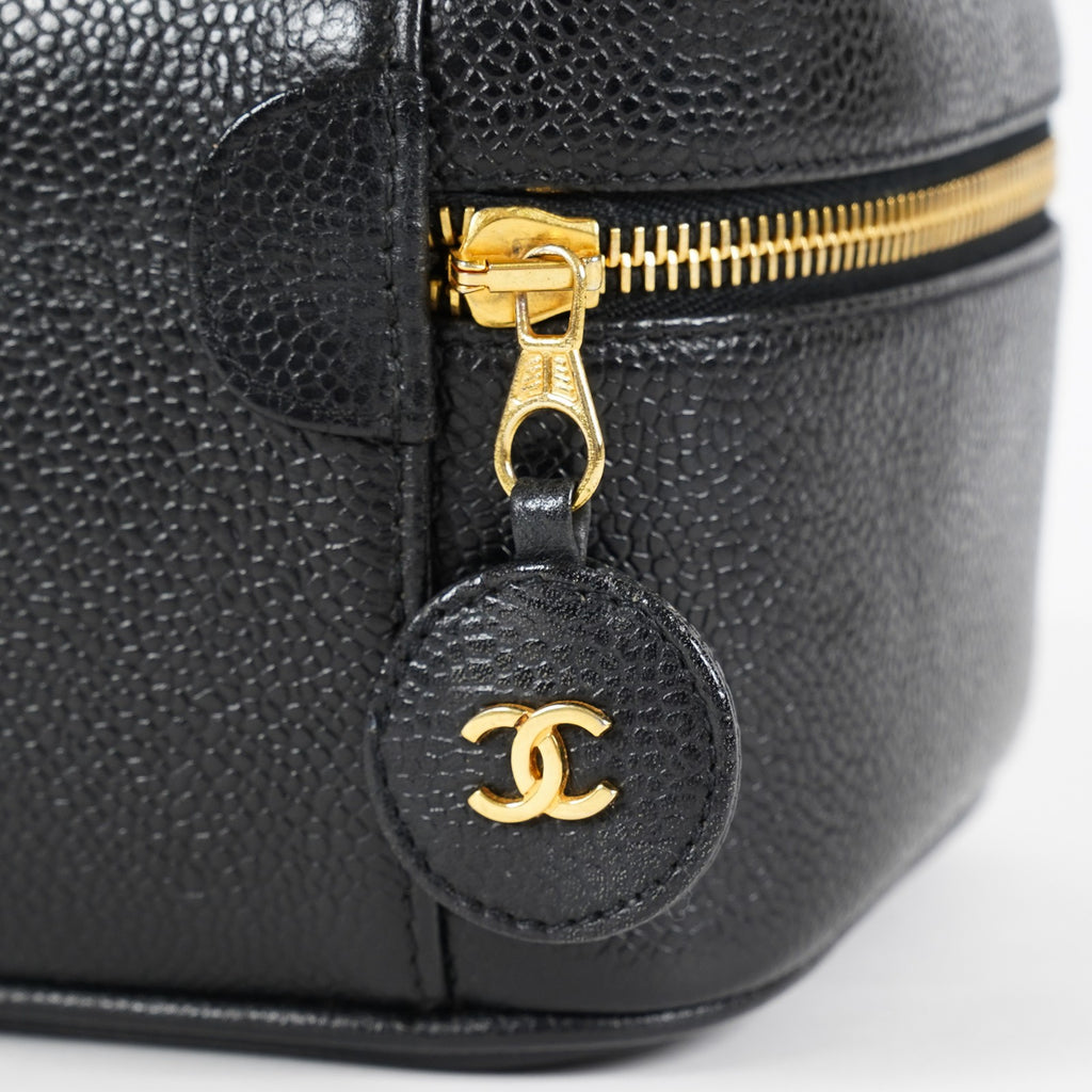 Chanel Caviar Skin CC Vanity Bag Black Leather Used Vintage 07E046490027
