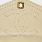 CHANEL Vintage V Stitch Flap Chain Shoulder Bag 25cm Beige Lambskin 08E077370012