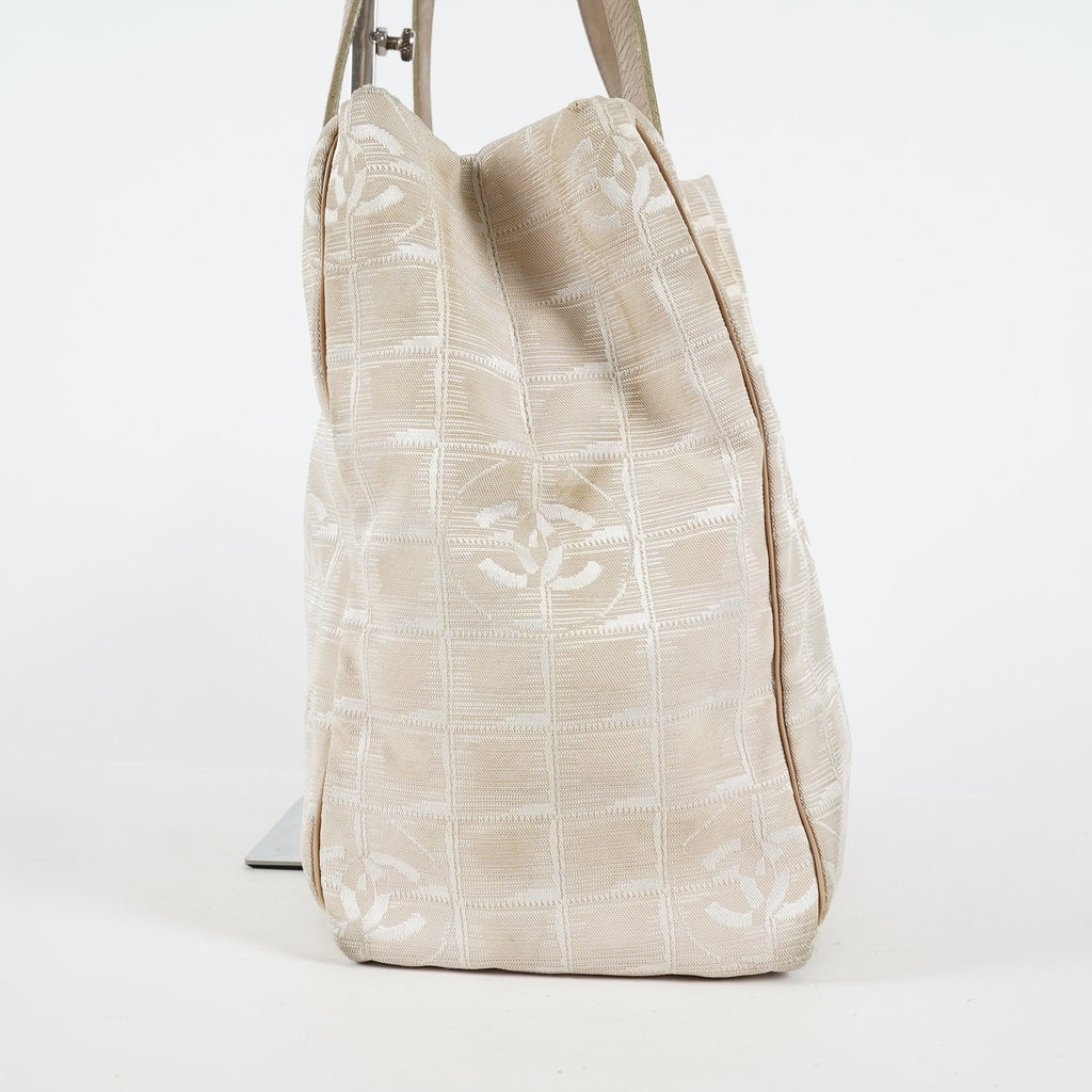 Chanel Travel Line Tote Bag Beige Nylon Leather Used Handbag 09M351246308