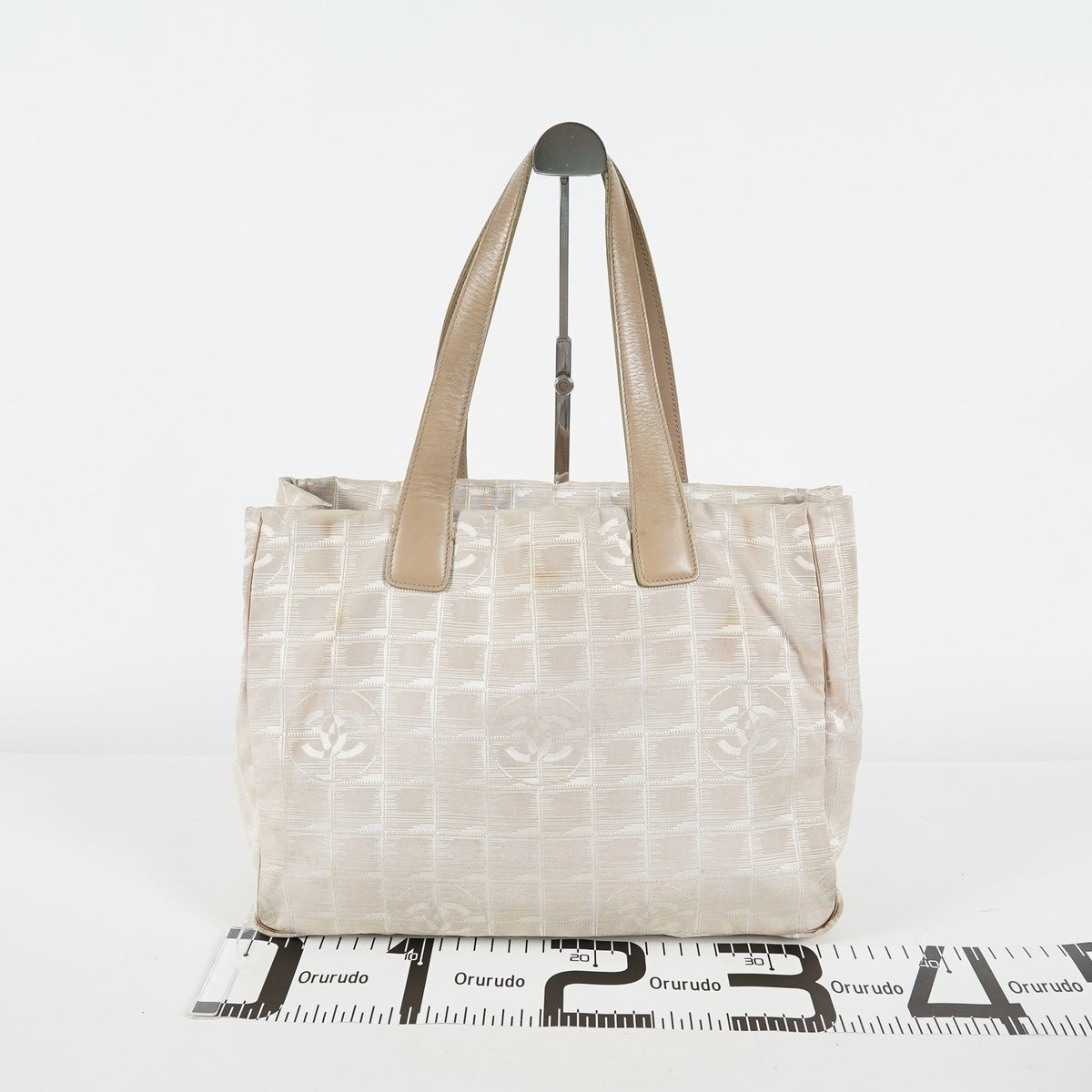 Chanel Travel Line Tote Bag Beige Nylon Leather Used Handbag 09M351246308