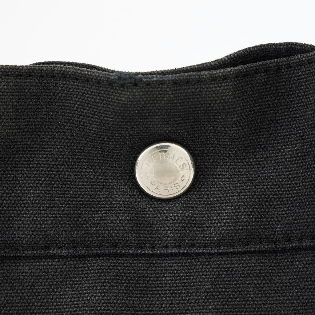 Hermes Fourre-Tout MM Black Canvas Used Tote Shoulder Bag 09M37793108