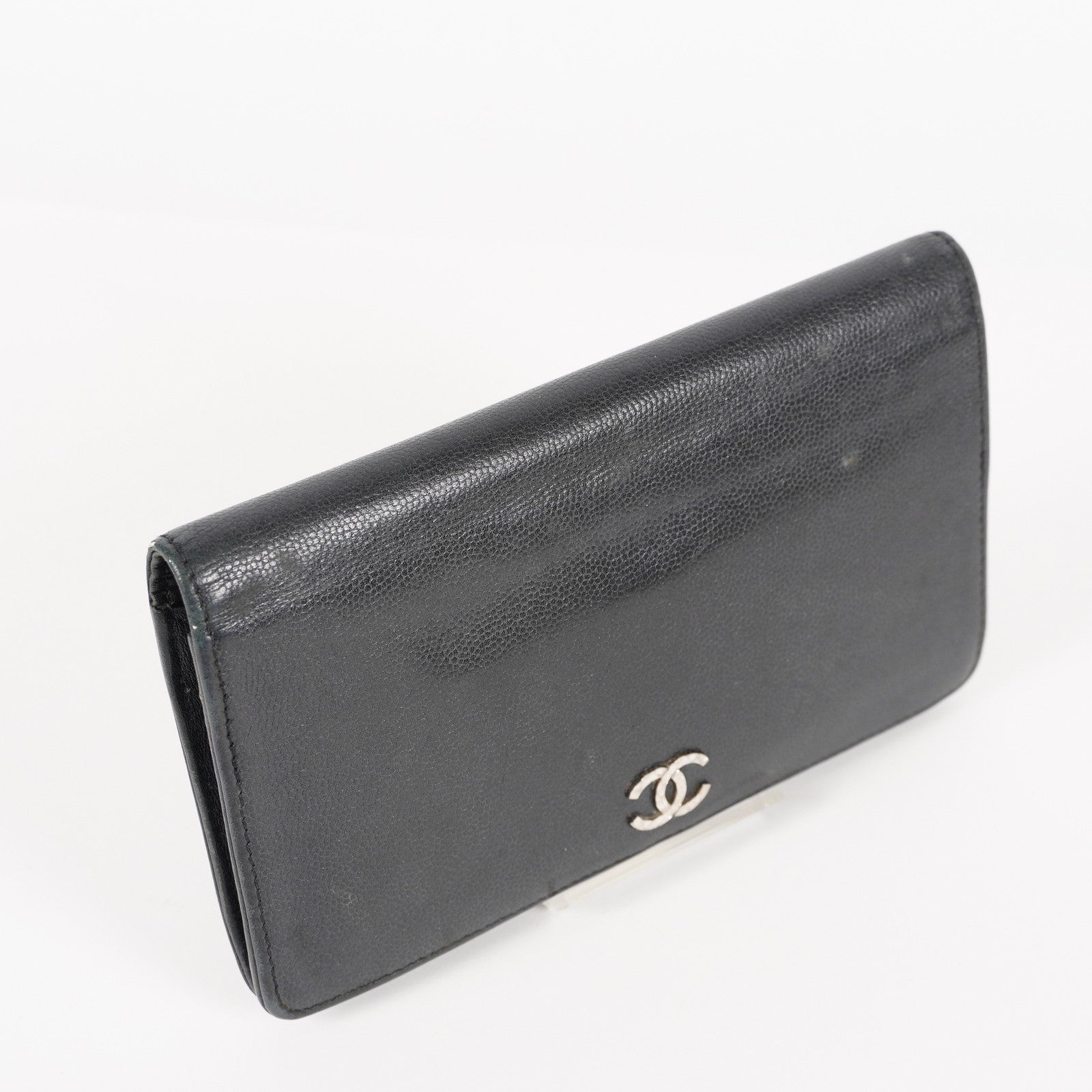 Vintage CHANEL Leather Black Bifold Wallet Classic Purse 05E412310016