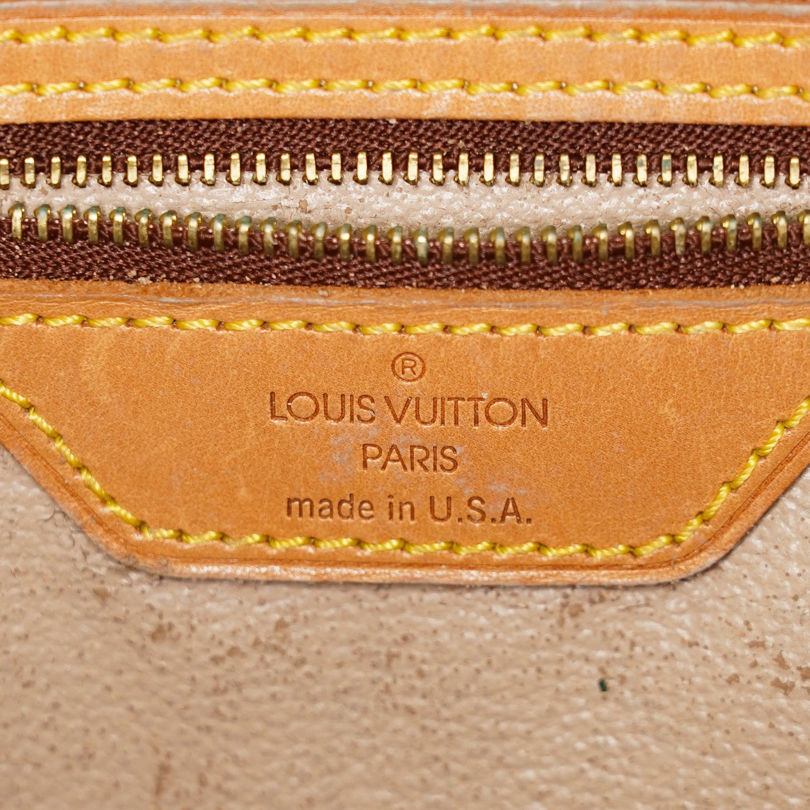 LOUIS VUITTON Monogram Bucket GM Shoulder Bag LV vintage M42236 05E152750029
