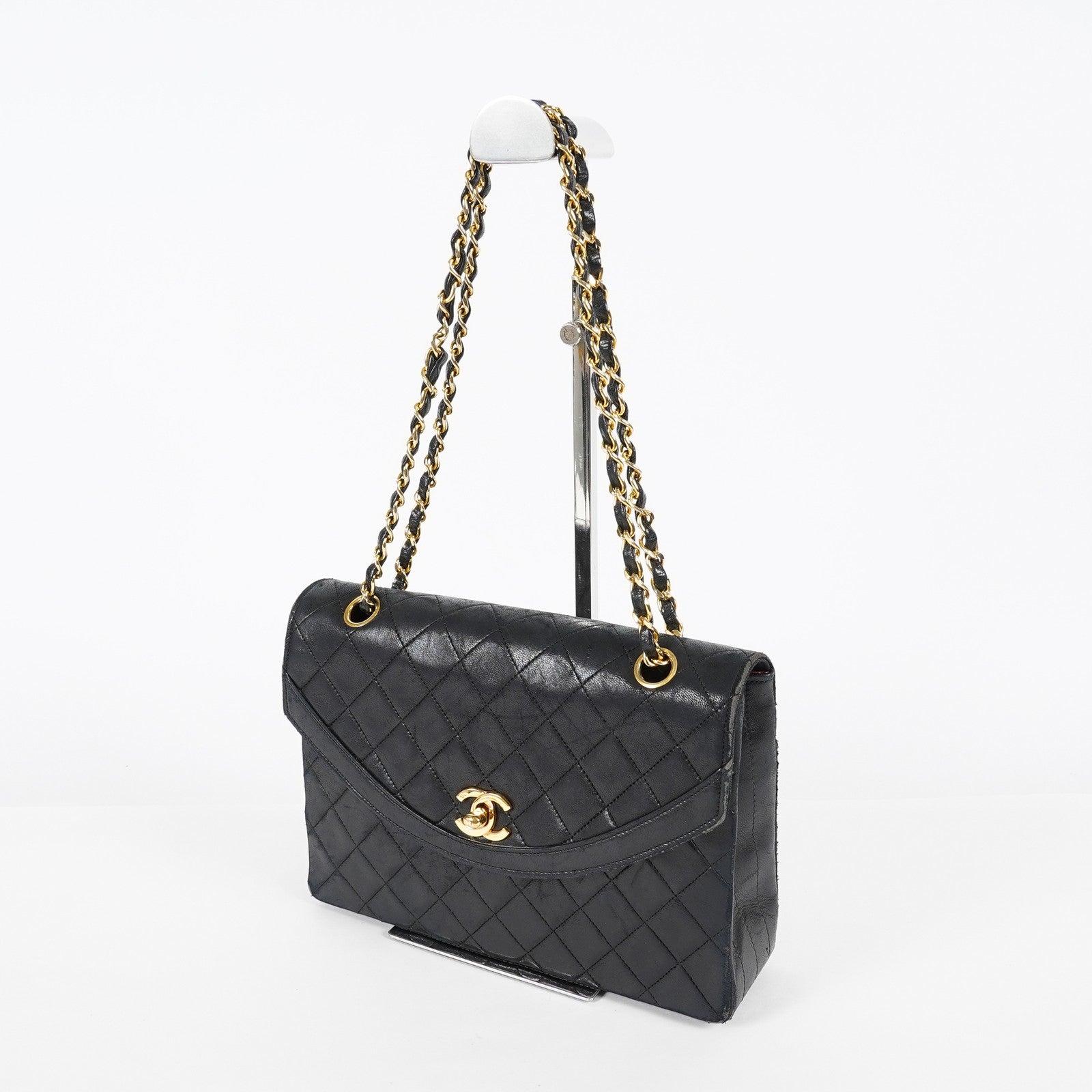 Chanel Matelasse Half Moon Flap Bag 25cm Black Quilted Chain Used 08E0717270006