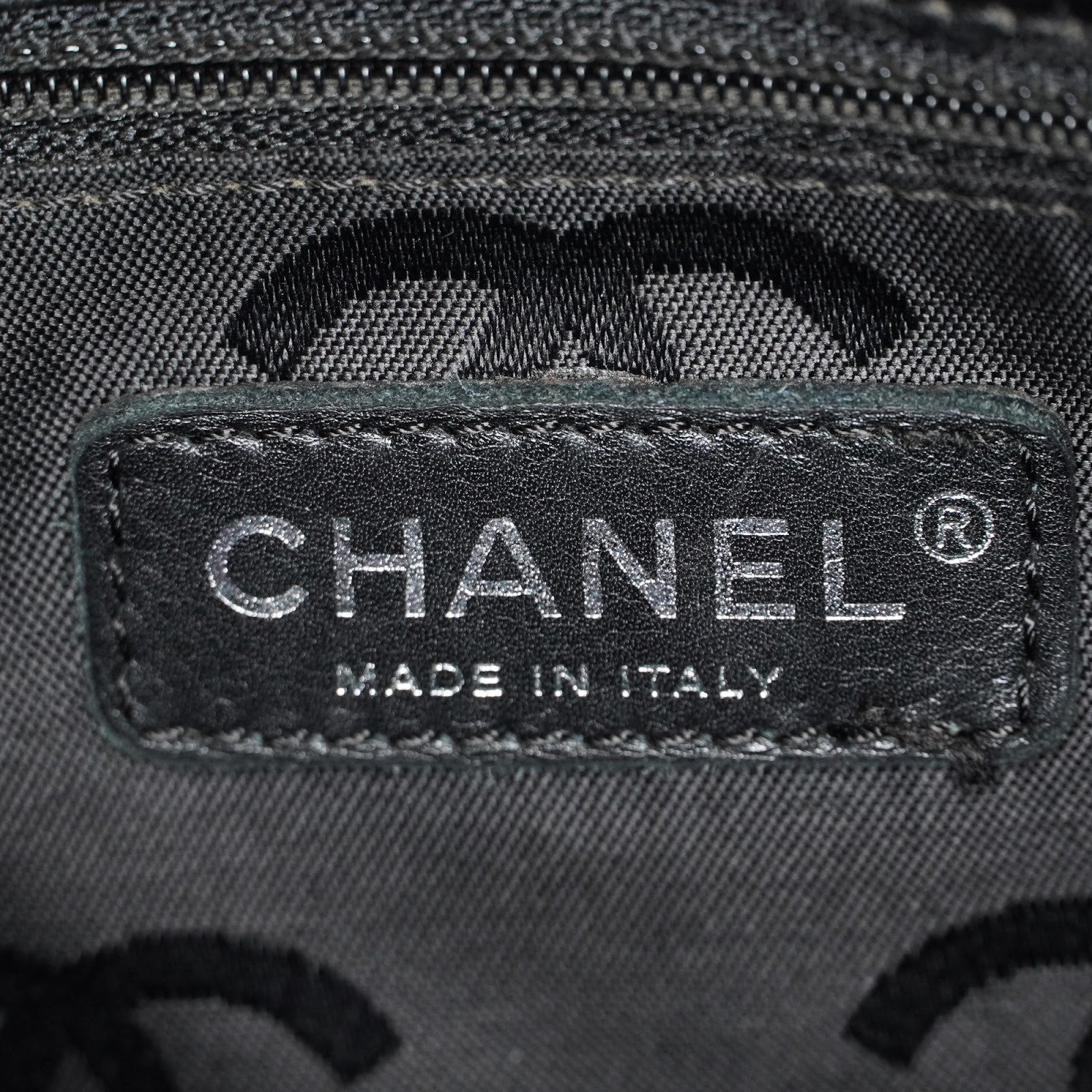 CHANEL CC Logo Tote Bag 40cm Black Leather Silver Hardware Used 07E1711440027