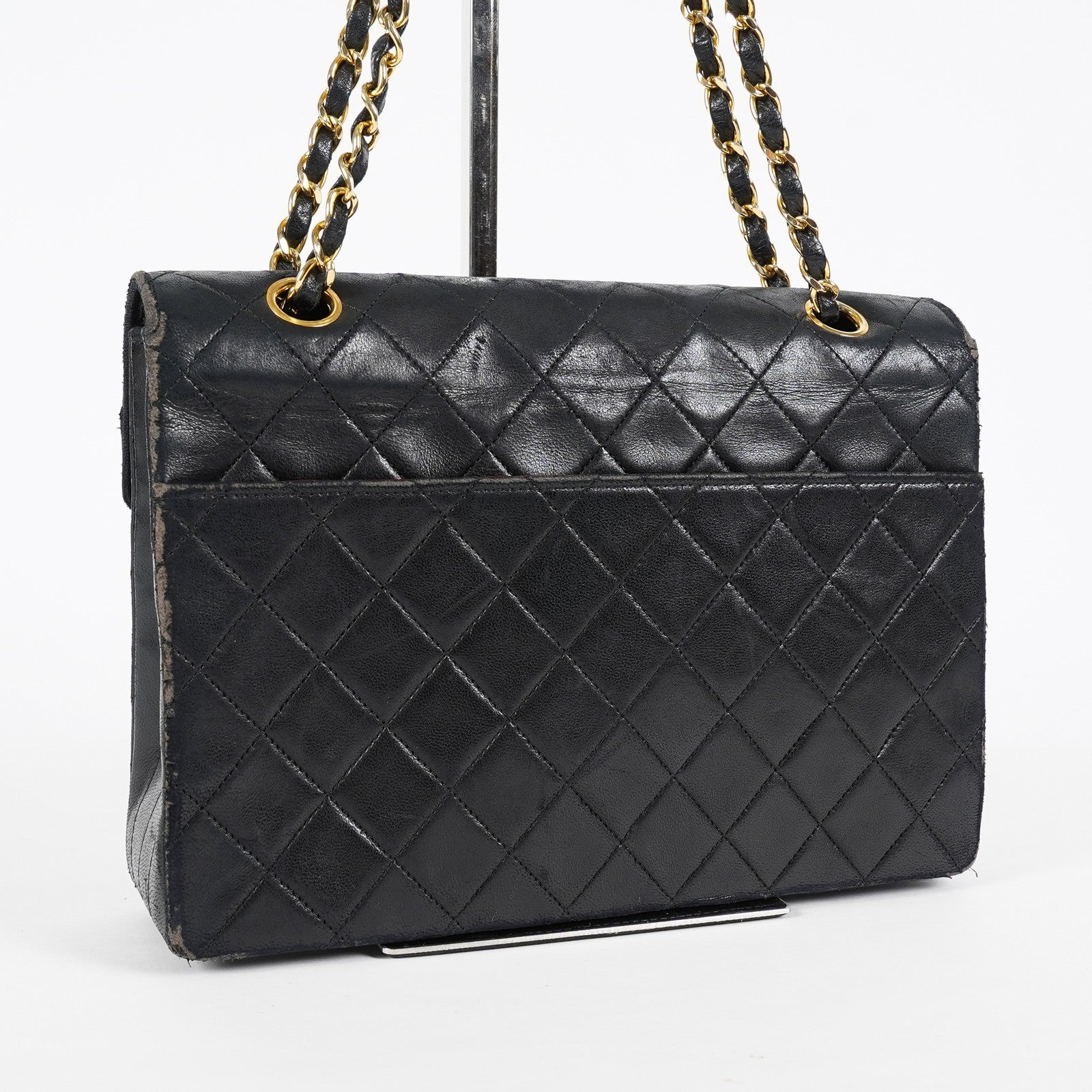 Chanel Matelasse Half Moon Flap Bag 25cm Black Quilted Chain Used 08E0717270006
