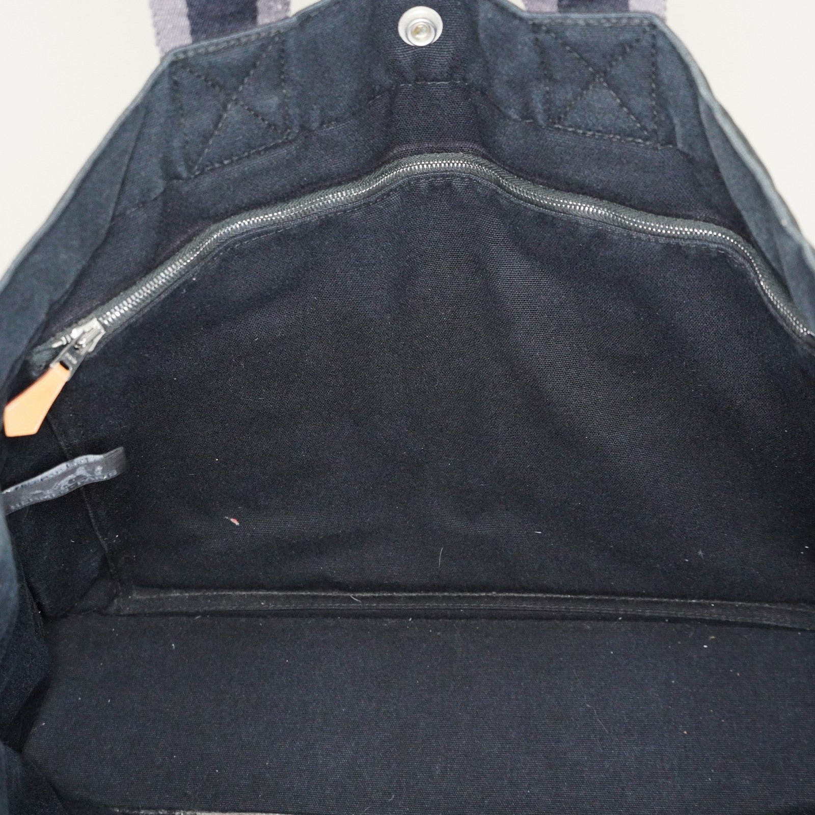 Hermes Fourre-Tout MM Huroto Tote Bag Black 06E31715025