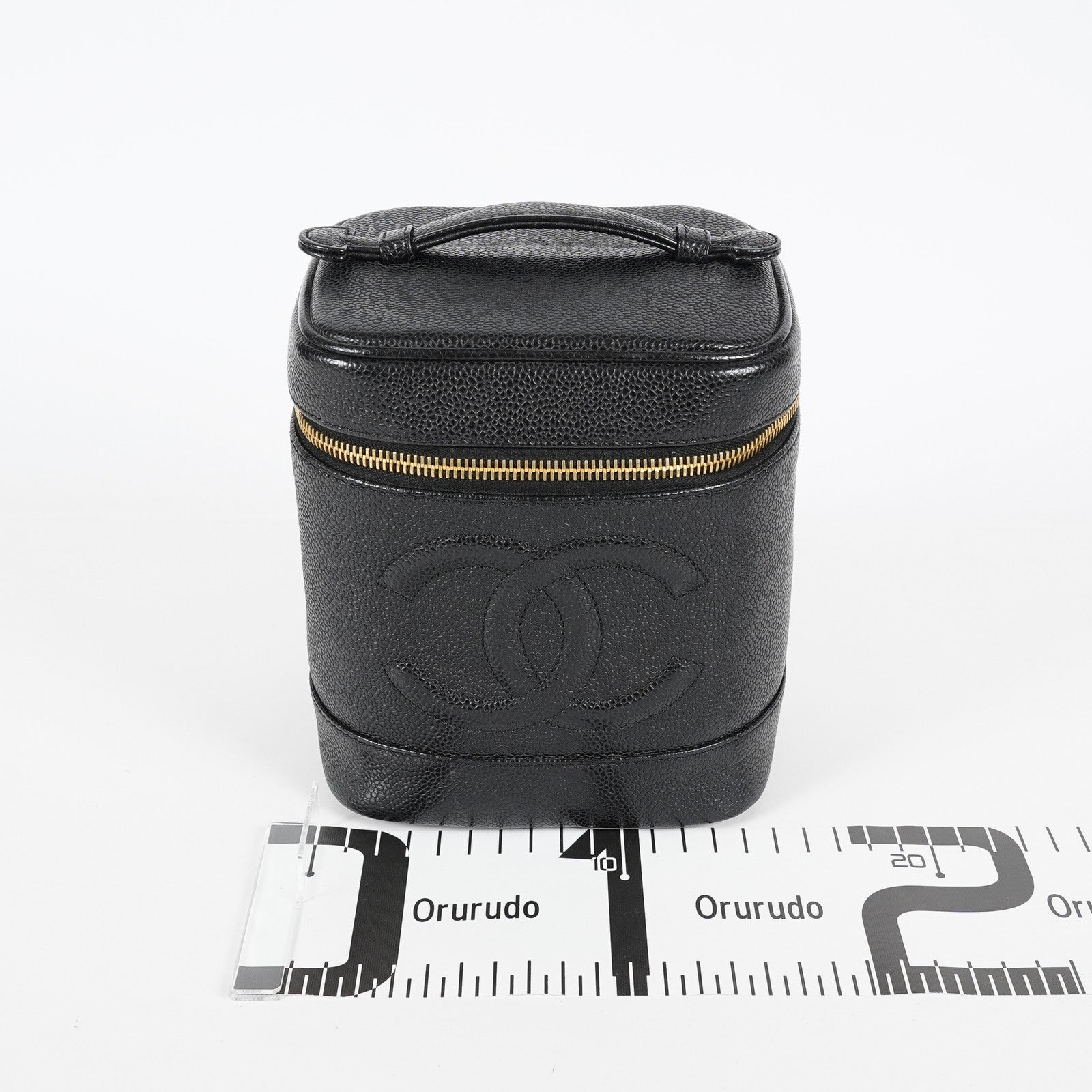 Chanel Caviar Skin CC Vanity Bag 16cm Black Leather Vintage Used 07E016820029