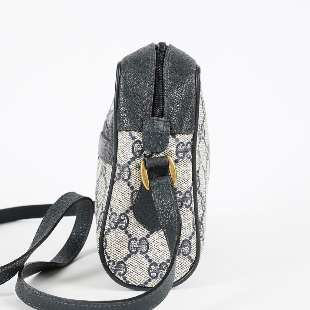 GUCCI Sherry Line GG Supreme Shoulder Bag Navy Crossbody Vintage 08E242640010
