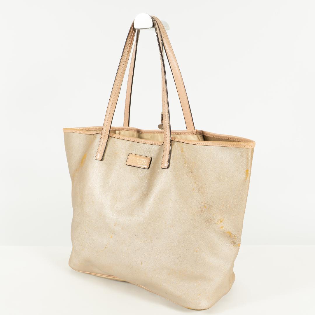 COACH handbag gold beige leather Simple design With  long strap  Tariff included