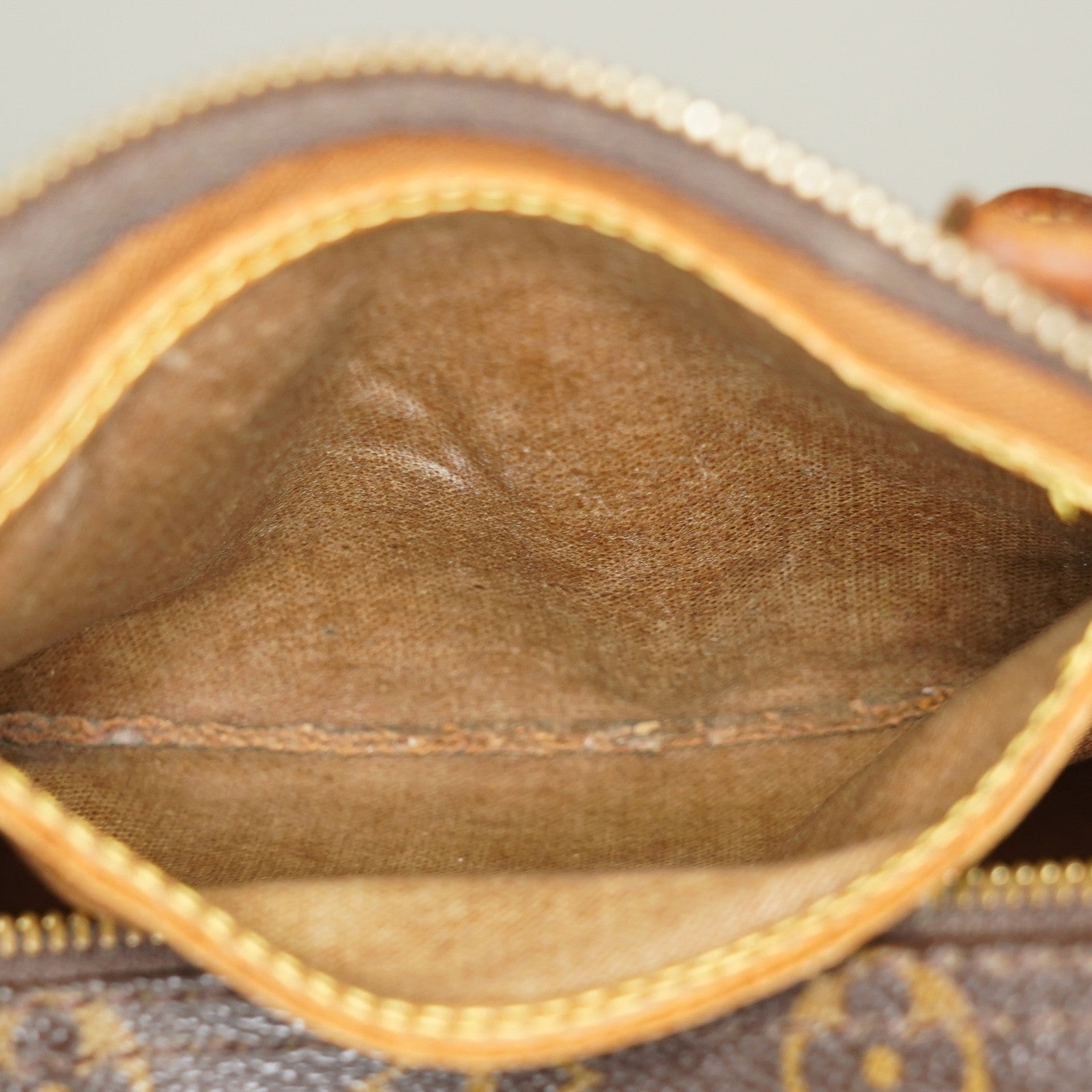 Authentic Louis Vuitton Monogram Speedy 25 Handbag vintage M41528 06E406820010