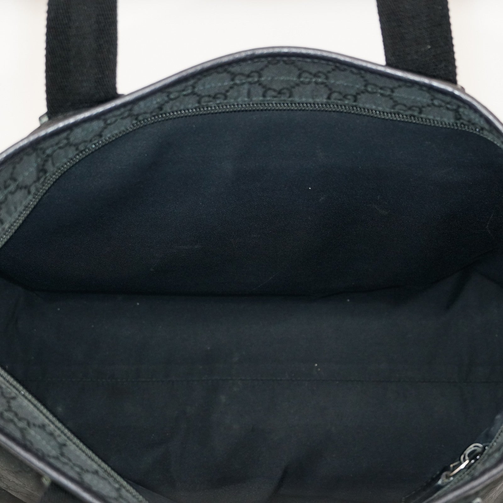 Gucci Black Nylon & Leather Tote Bag Purse With Zipper GG Monogram XY157