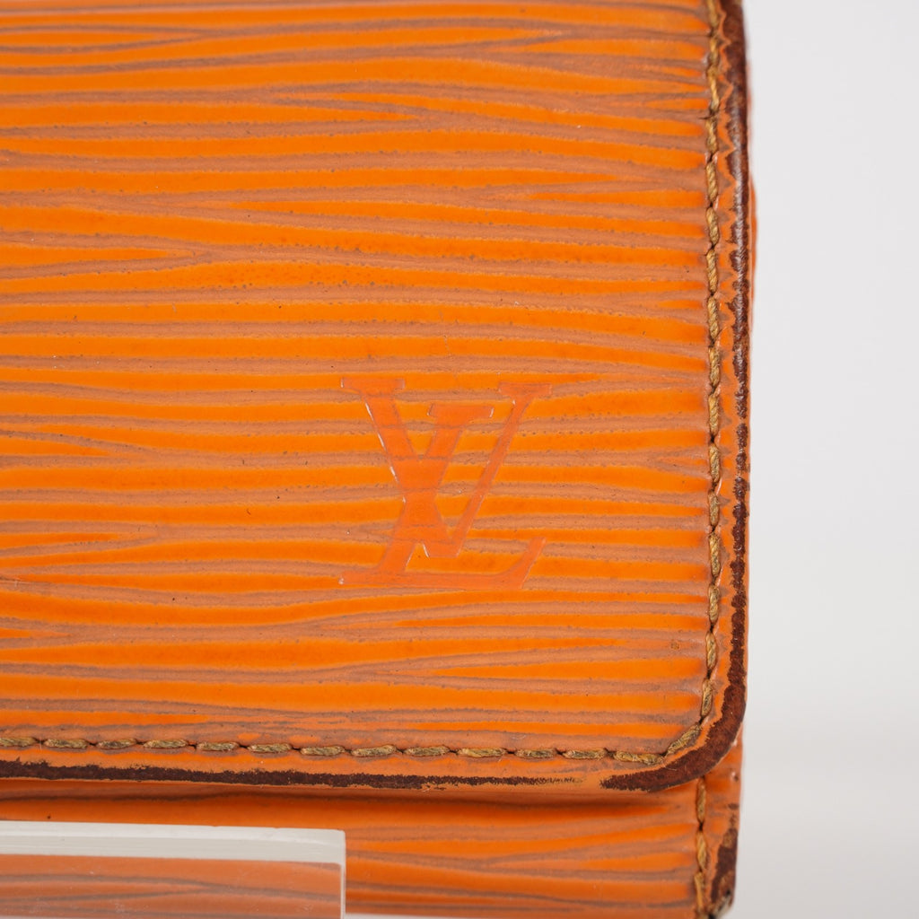 Louis Vuitton, Yellow Epi Leather 4-Hooks Key Case XY219