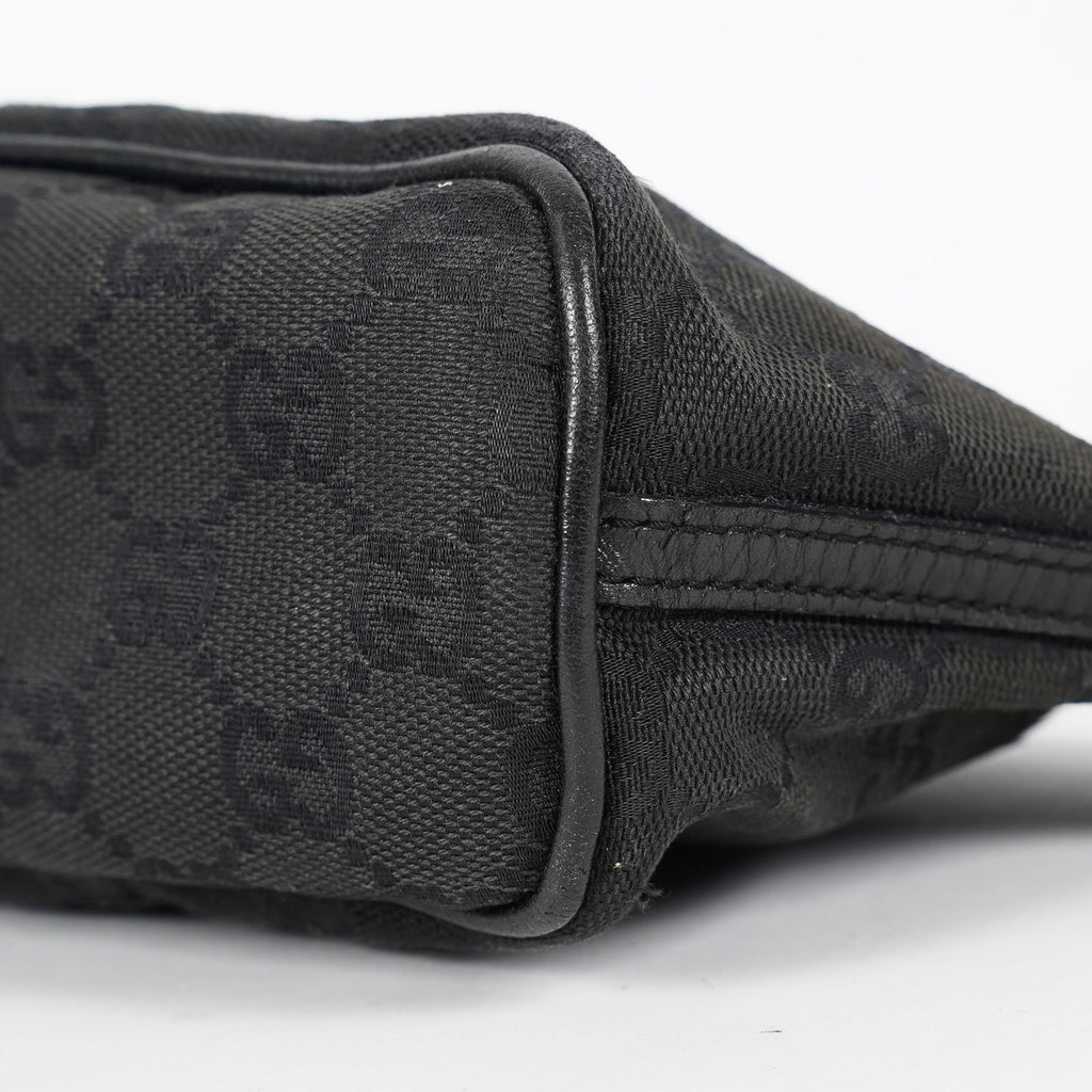 Gucci GG Canvas Boat Pochette Black Shoulder Pouch Bag Vintage Used 08E052090002