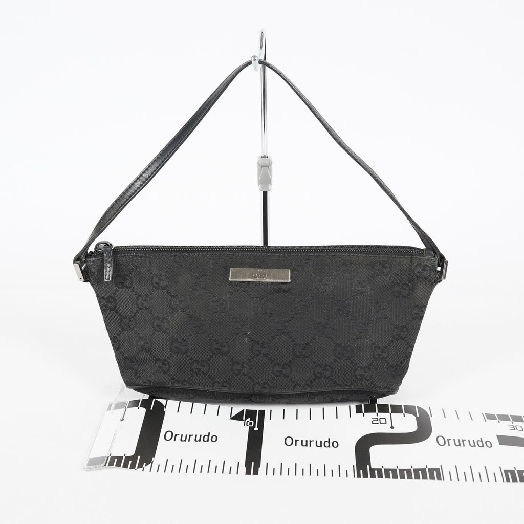 Gucci GG Canvas Boat Pochette Black Shoulder Pouch Bag Vintage Used 08E052090002