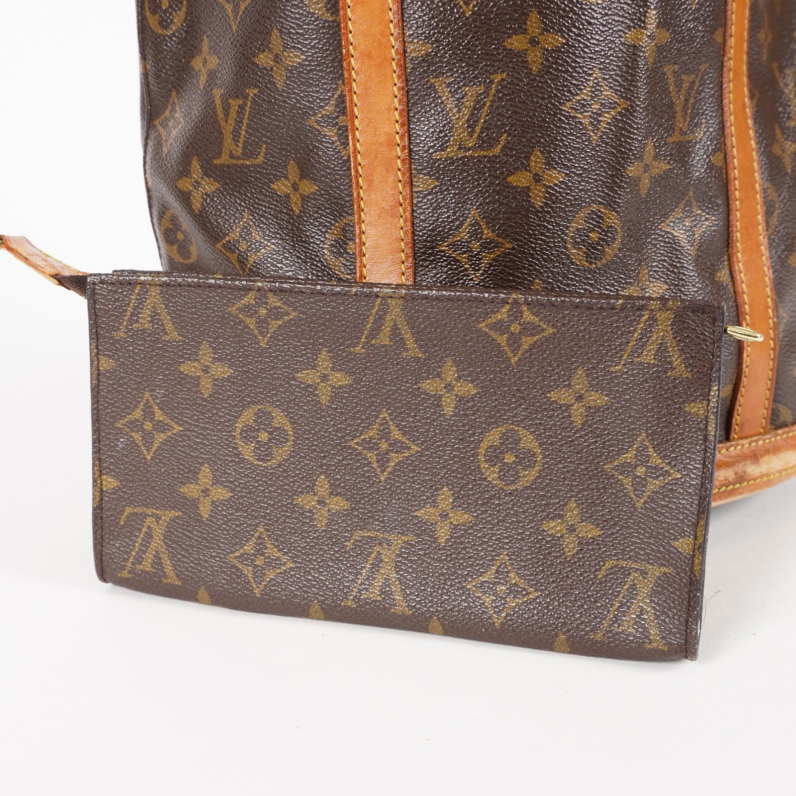 LOUIS VUITTON Monogram Bucket GM Shoulder Bag LV vintage M42236 05E102640013