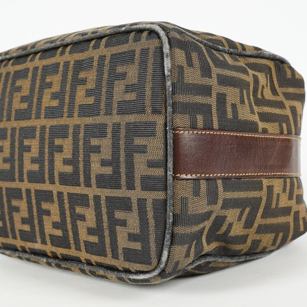 Fendi Zucca Mini Vanity Bag 24cm Brown Canvas Leather Used Auth 09E173410010