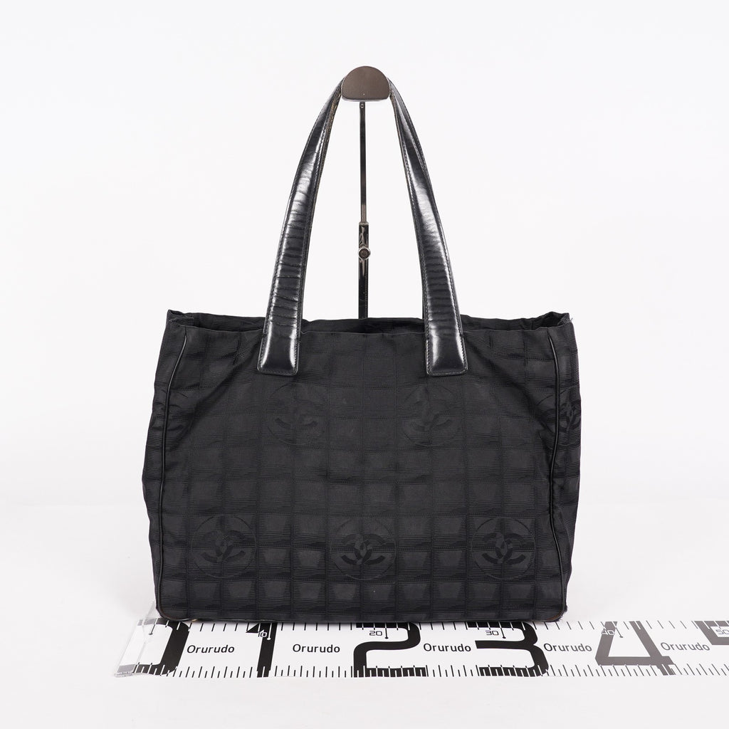 Chanel Old Travel Line Tote MM Black Nylon Shoulder Bag CC Used 06E111155030
