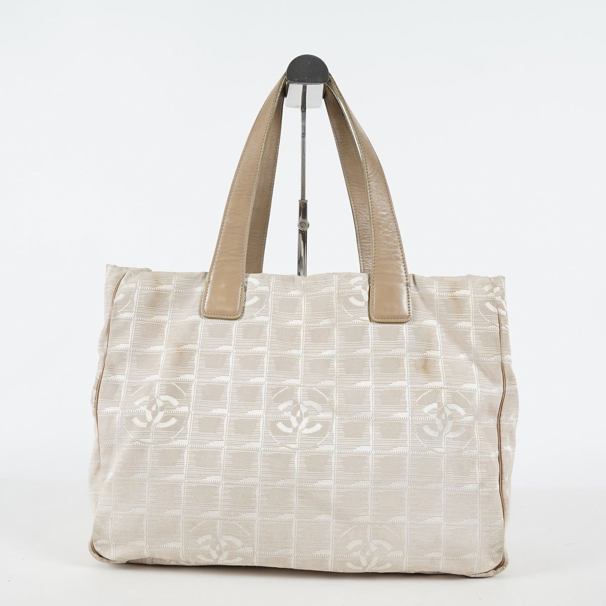 Chanel Travel Line Tote Bag Beige Nylon Leather Used Handbag 09M351246308