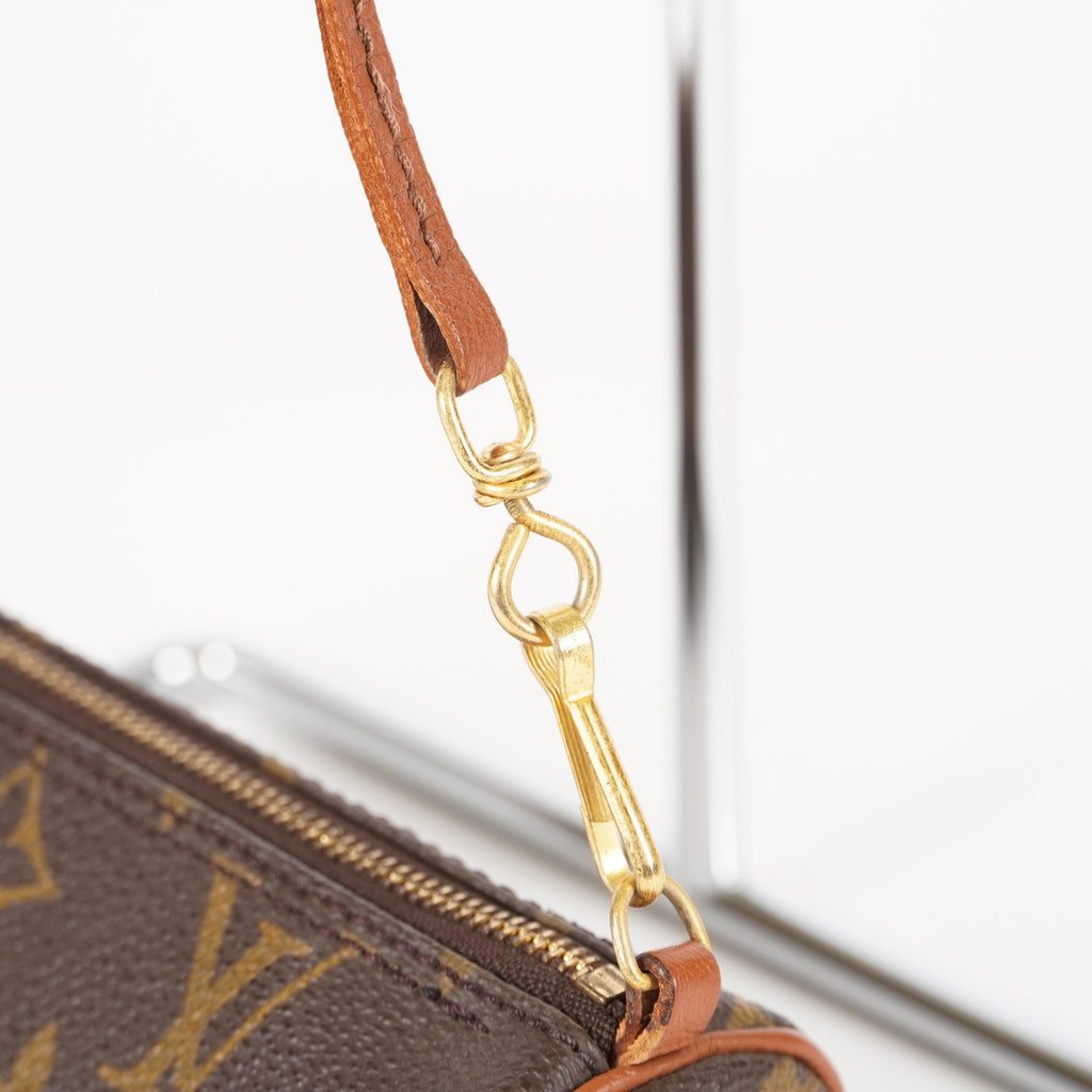 Authentic Louis Vuitton Monogram Papillon Pouch vintage 05E542090016