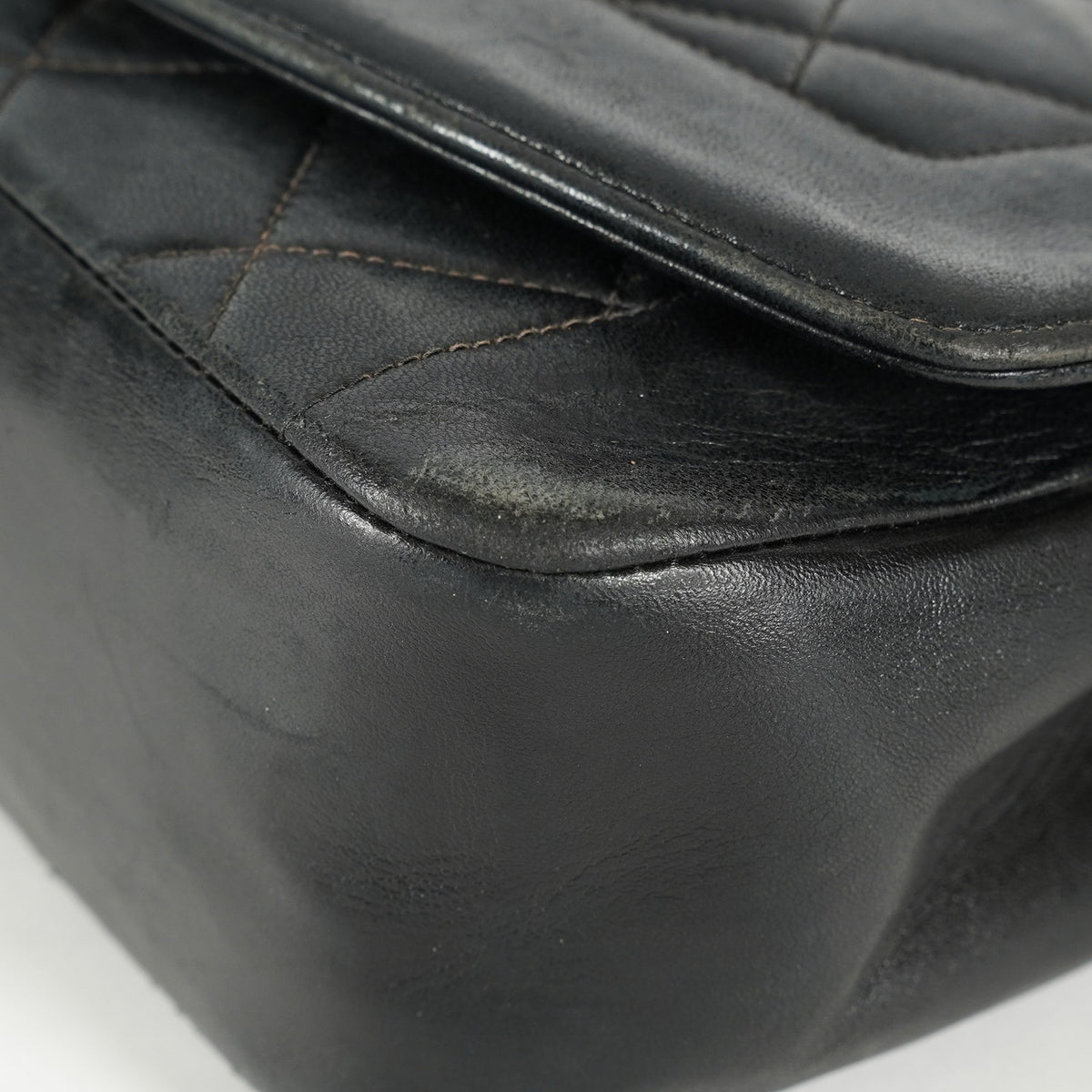 Chanel Diana 22 Flap Bag Black Lambskin Chain Shoulder Bag 09E0130470011